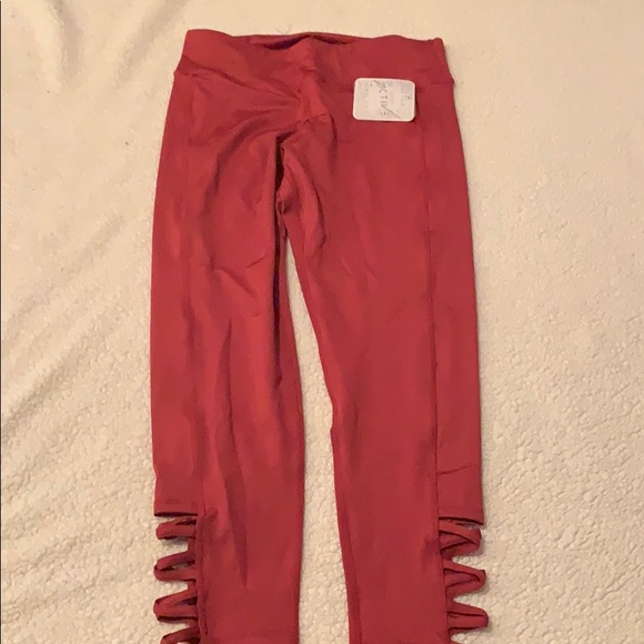 Brand new women’s caged active wear leggings - Picture 1 of 4